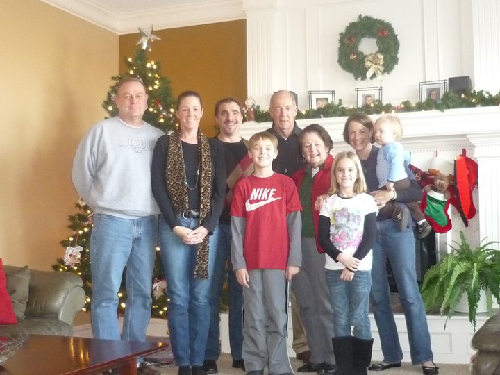 226574_1985600488173_7374984_n[1]